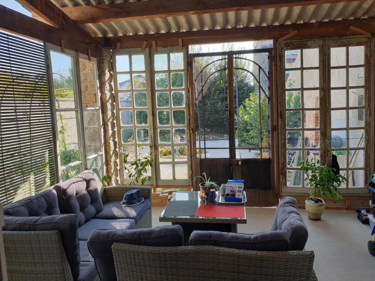 Le Chateau Châteauponsac 外观 照片